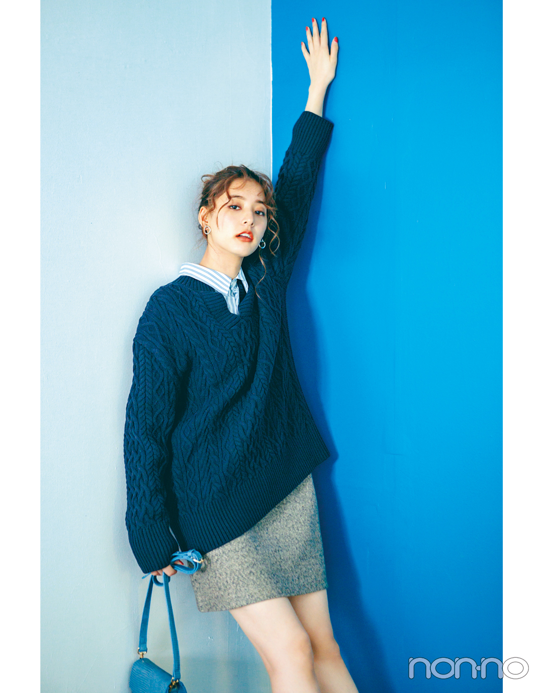 新木優子の冬はゆるニットがイチ推し! 最新コーデ4選★_1_4
