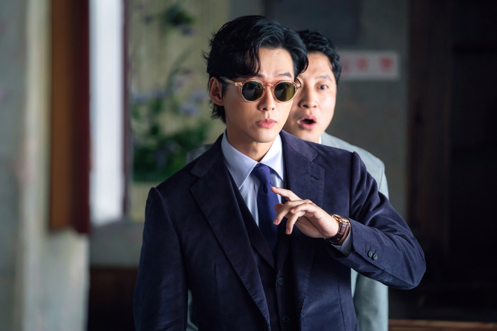 『わずか1000ウォンの弁護士』のナムグン・ミン
