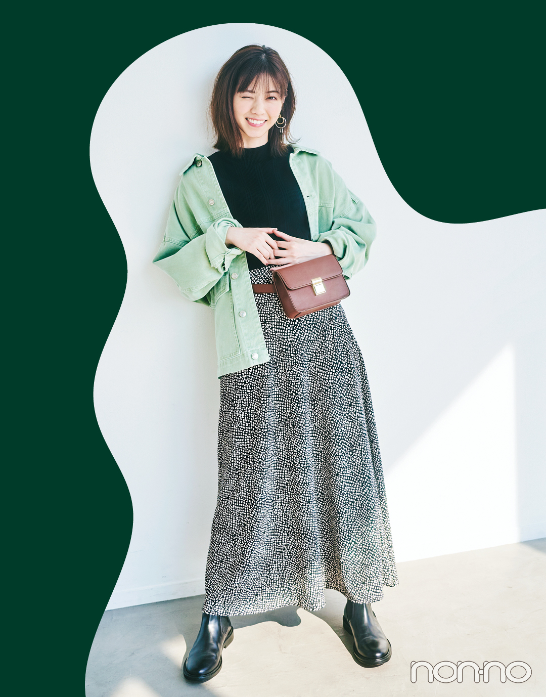 西野七瀬が秋のトレンド「ハンサムスカート」をはき比べ!_1_3