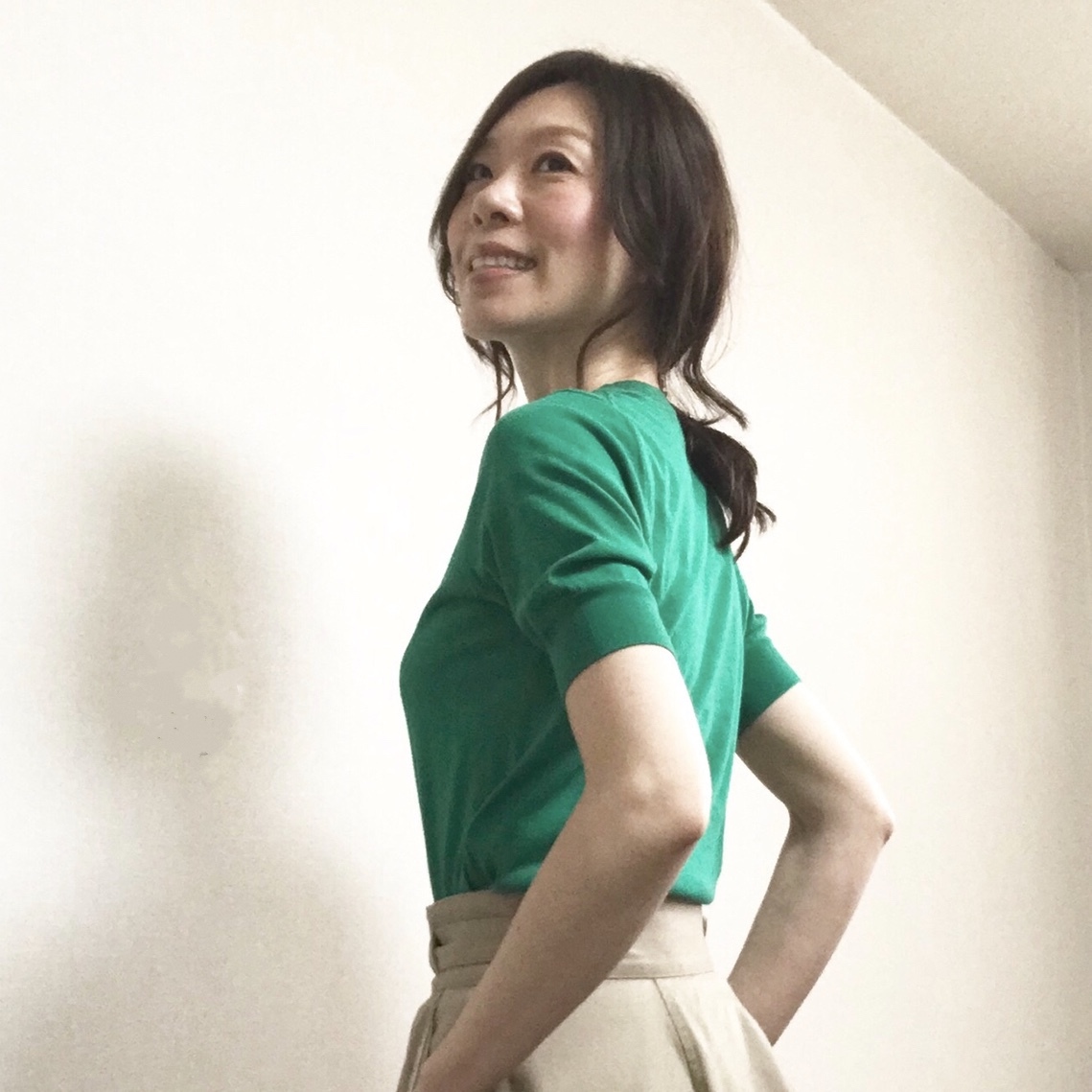 DOWNよりUP ! 春色コーデにはササっと簡単まとめ髪。_1_1