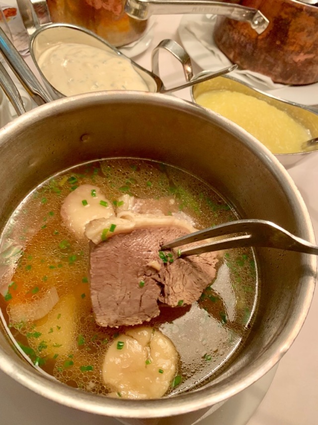 この豪快さ見て!食べても食べても減りません。