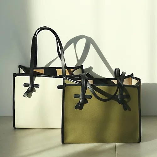 GIANNI CHIARINIのトートバッグ