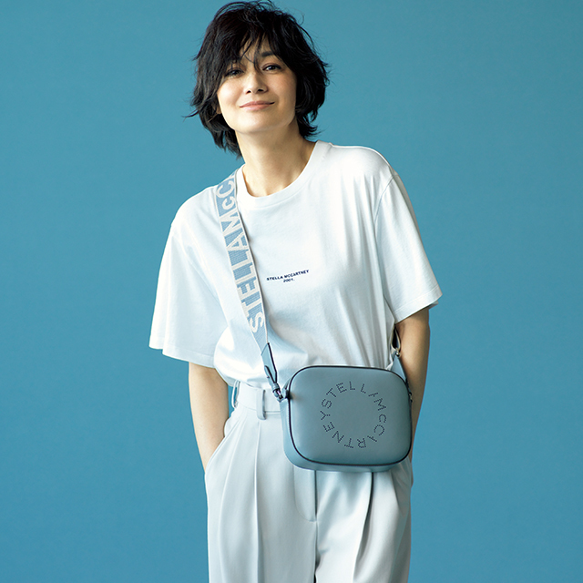 富岡佳子 さりげなく色をさすだけで気分も着こなしも変化する