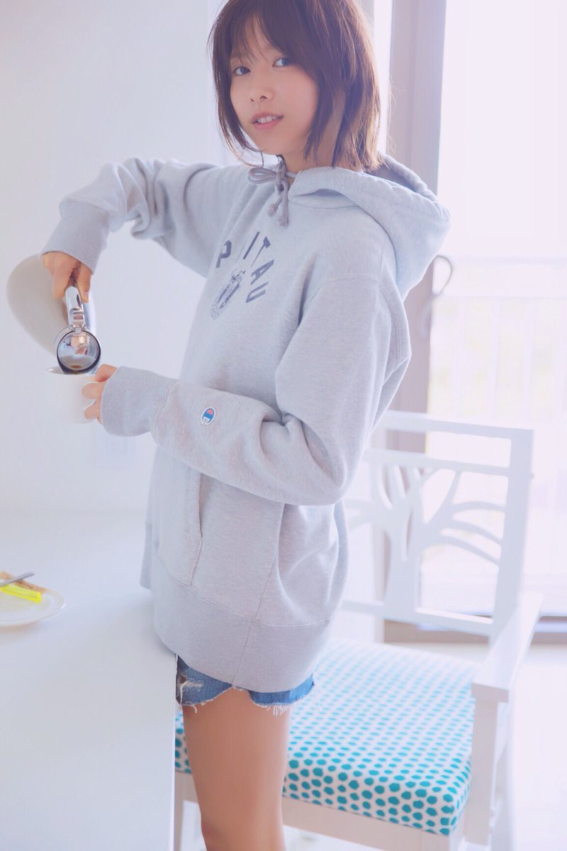 【渡邉理佐1st写真集 無口】未公開カット掲載フォトギャラリー_1_97