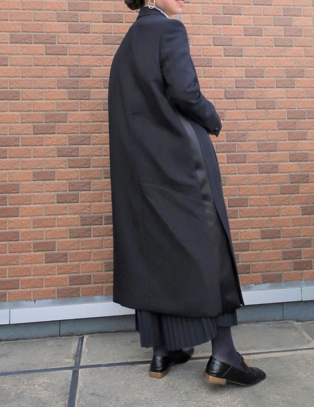 153センチしかない私でも、カッコよく見せてくれる!服の力って偉大です。