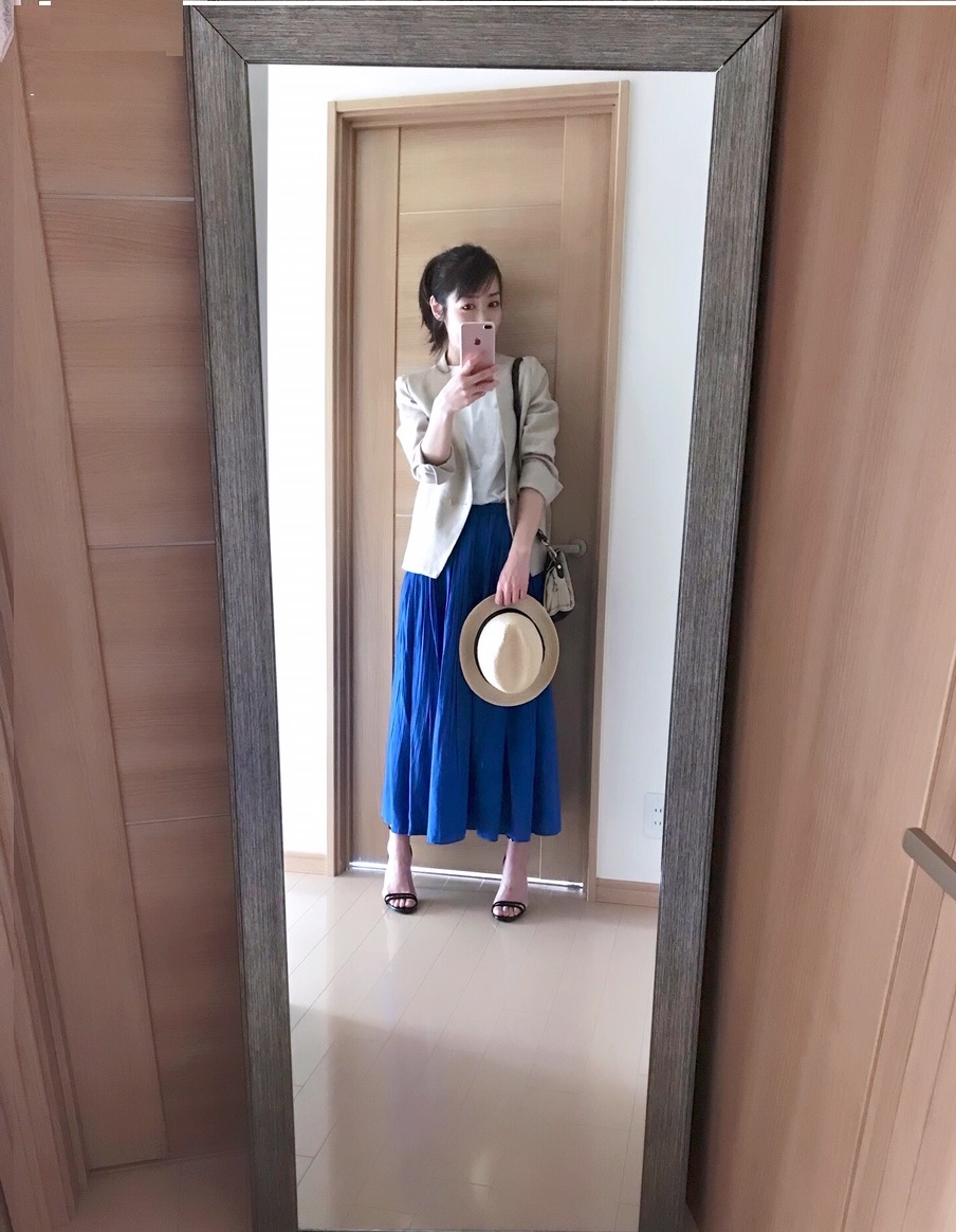 レプシィムのジャケット着画