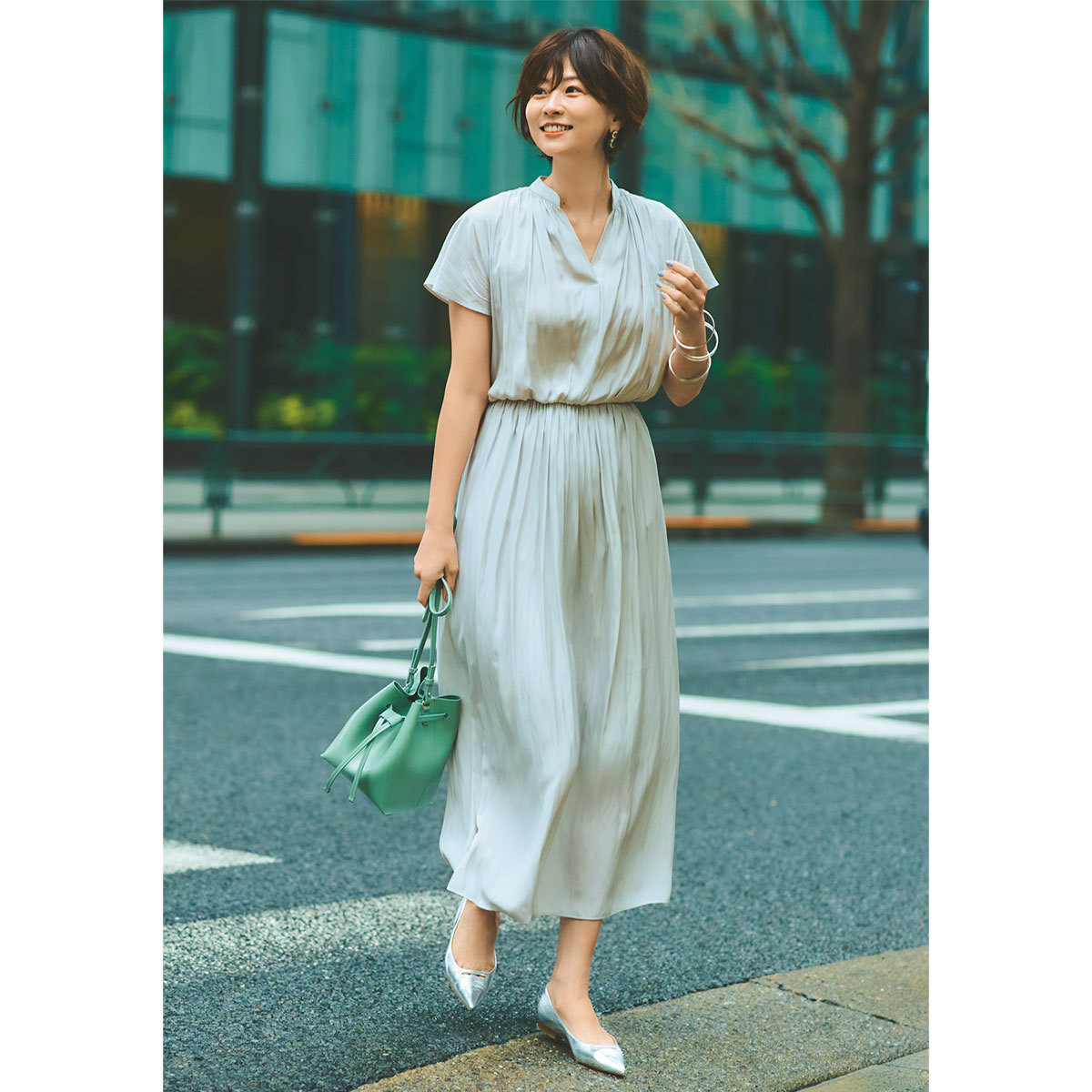 エムセブンデイズ_とろみシャーリングワンピース1