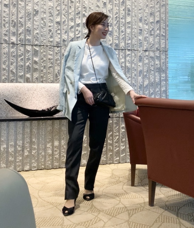 春ジャケットは サックスブルーで明るい印象に ファッション誌marisol マリソル 40代をもっとキレイに 女っぷり上々 春ジャケットは サックスブルーで明るい印象に ファッション誌marisol マリソル 40代をもっとキレイに 女っぷり上々