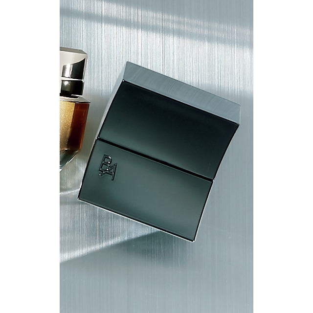 B.A クリーム 30g (10月2日発売)¥32,000/ポーラ