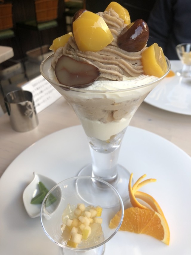魅惑のパフェ専門店_1_1