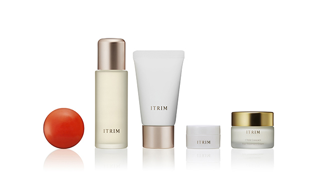 ITRIM ホリデー フェイスケアキット〈 E 〉
