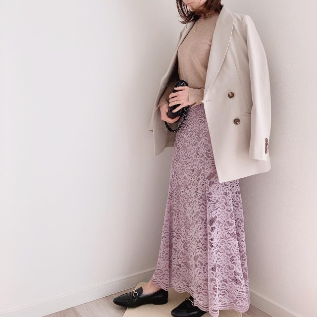 40代にちょうどいい“甘さ”が手に入るスカートの着こなし方は?美女組の最旬スカートコーデまとめ|美女組Pick-up!_1_32