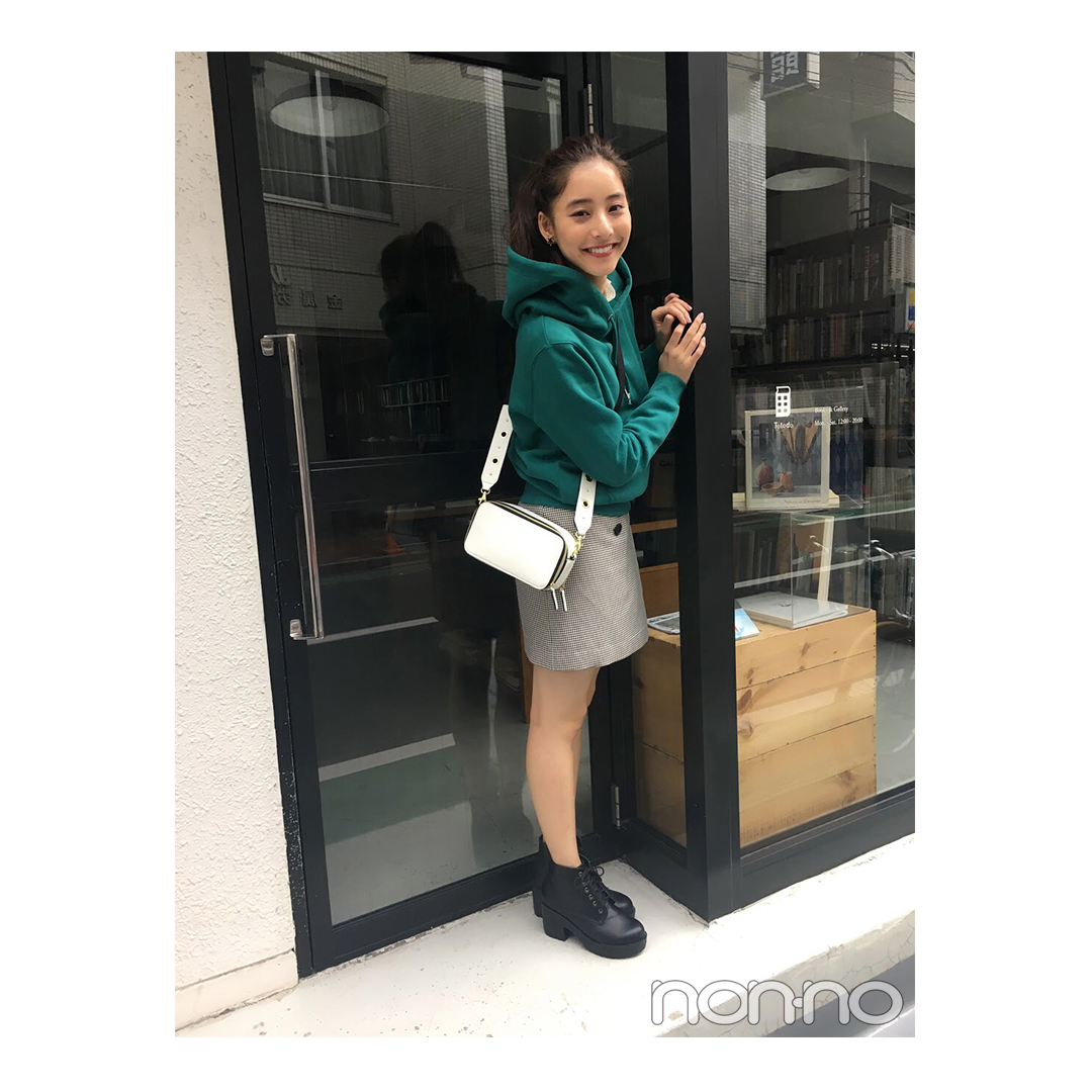 新木優子のパーカ×ミニで作るやんちゃコーデが可愛すぎ!【毎日コーデ】_1_1