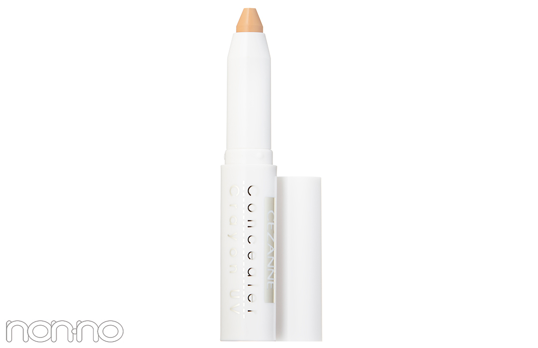 コンシーラークレヨンUVSPF31・PA++ 02 ¥580/セザンヌ化粧品