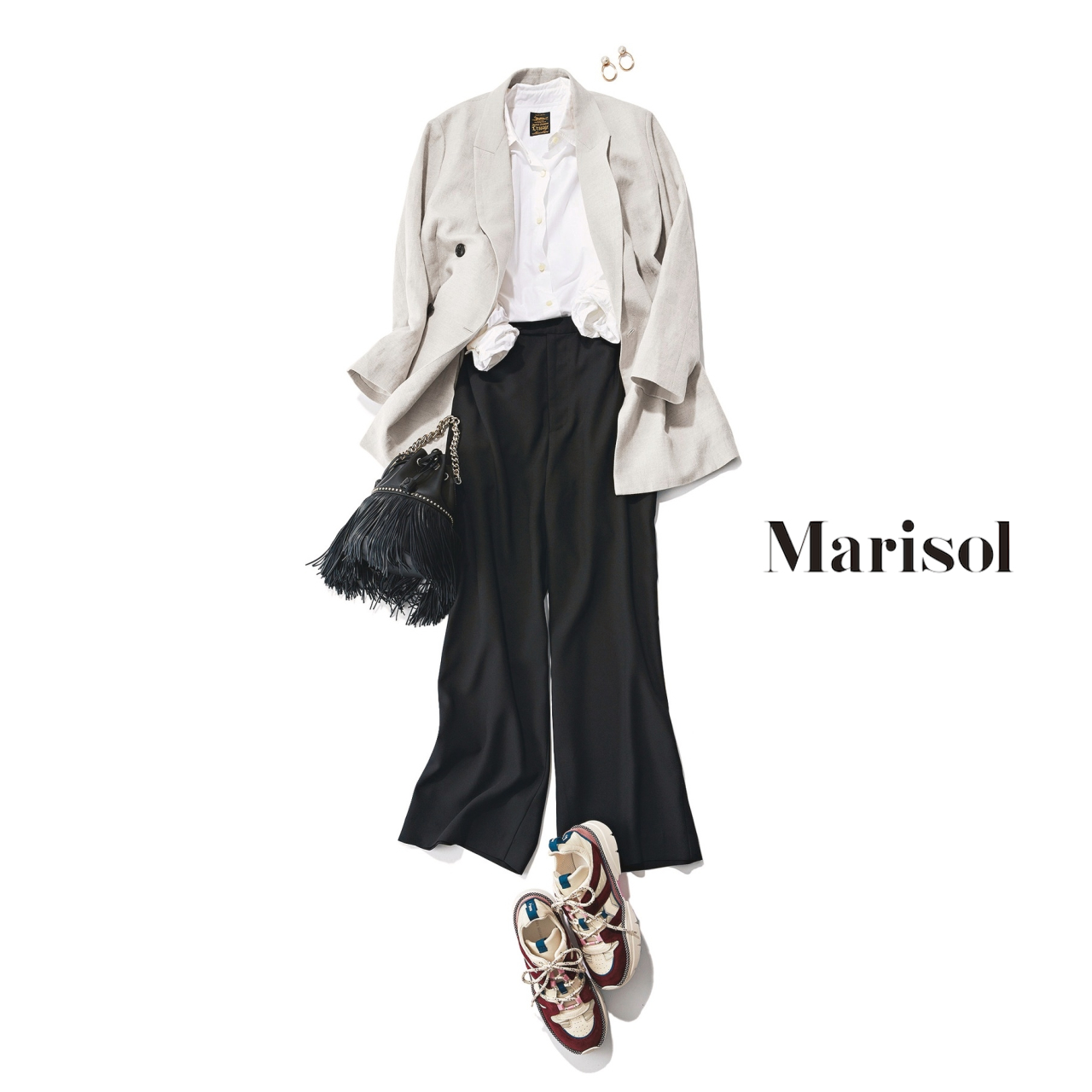 上着マストの朝礼には白シャツコーデにオーバーサイズのジャケットを 19 9 30コーデ Happy Plus ハピプラ