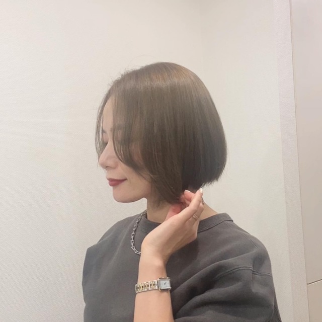 定番ボブスタイルにちょっと変化を_1_1