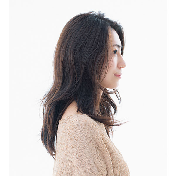 横から見た40代に似合う髪型 ヘアスタイル人気ランキング5位