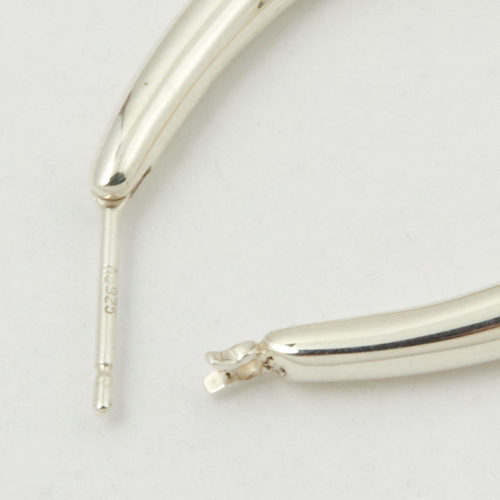佐伯敦子×MAISON RUBUS. シルバーフープピアス ¥29,000+税