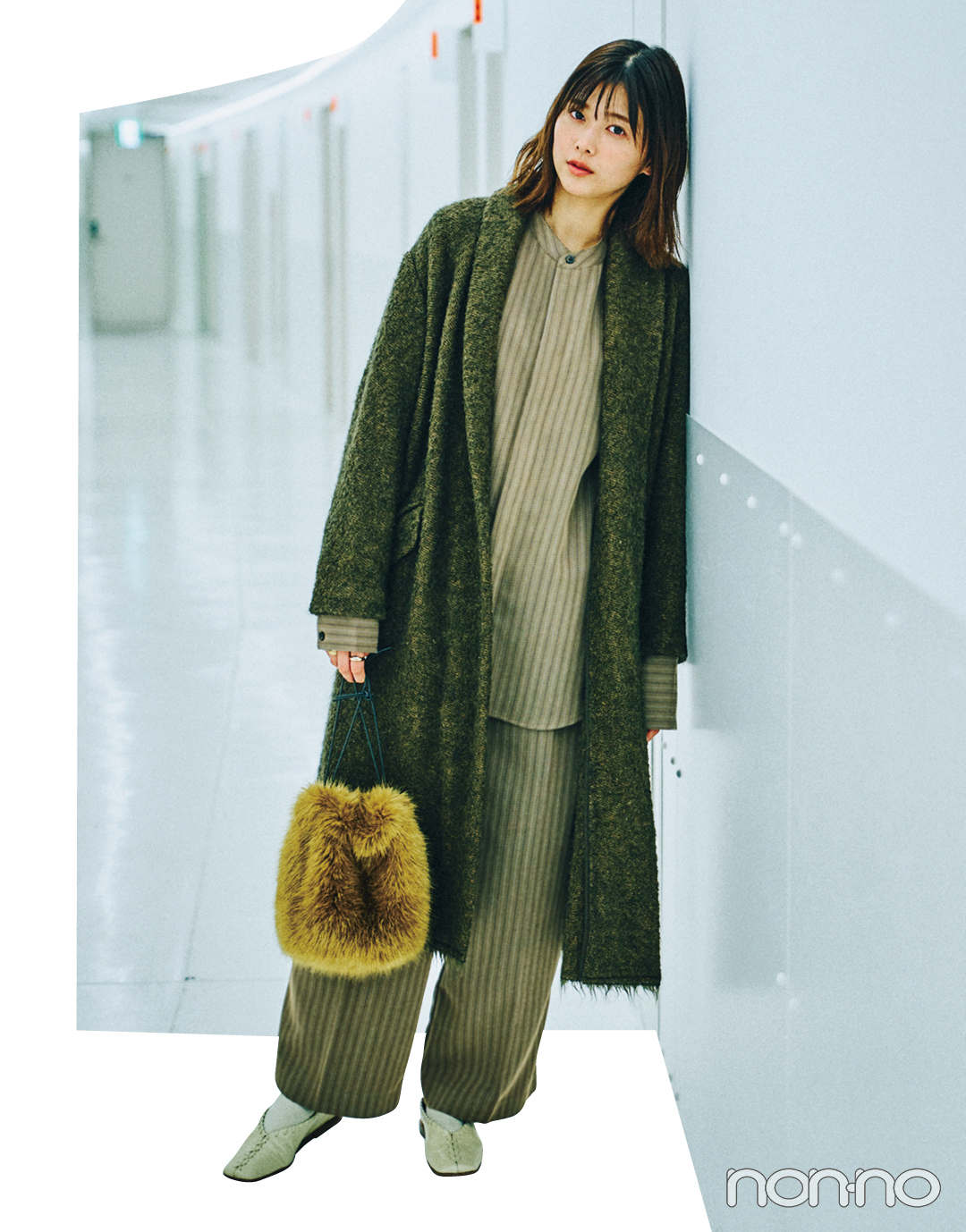 渡邉理佐の冬私服♡ 大人っぽい最新モノトーンコーデ全部見せ!_1_5