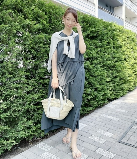 アラフォーの21夏ワンピースはこれ 楽ちん 着映えが叶うトレンドワンピース 美女組pick Up ファッション誌marisol マリソル Online 40代をもっとキレイに 女っぷり上々