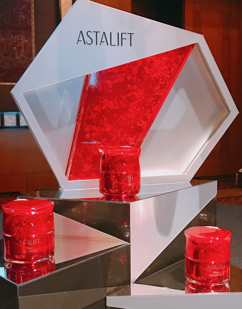 アスタリフトの発表会のディスプレイ