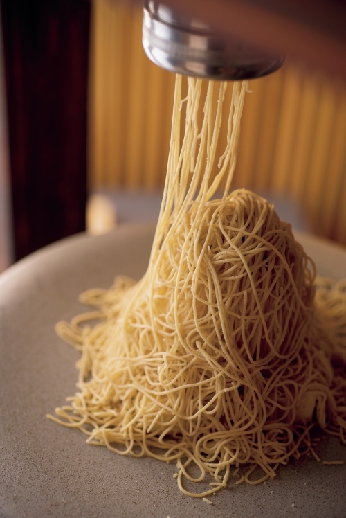 食べる直前に目の前で絞ってくれる。