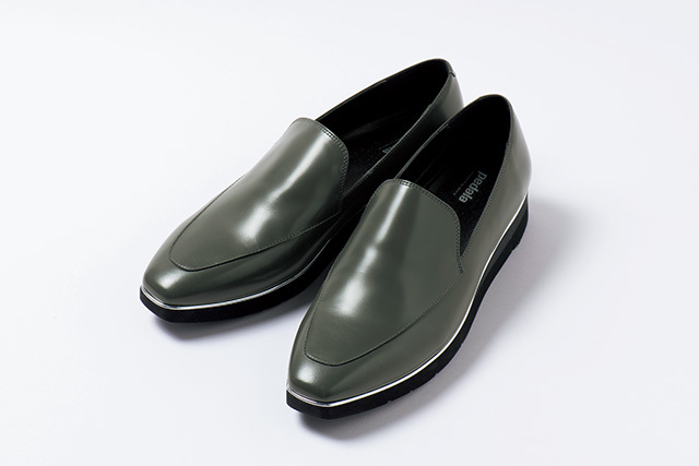 靴「ペダラ ラ・シック」¥29,700/アシックスジャパン(ペダラ)