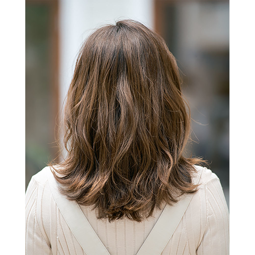 後ろから見た アラフォーに合う人気ヘアスタイル6位