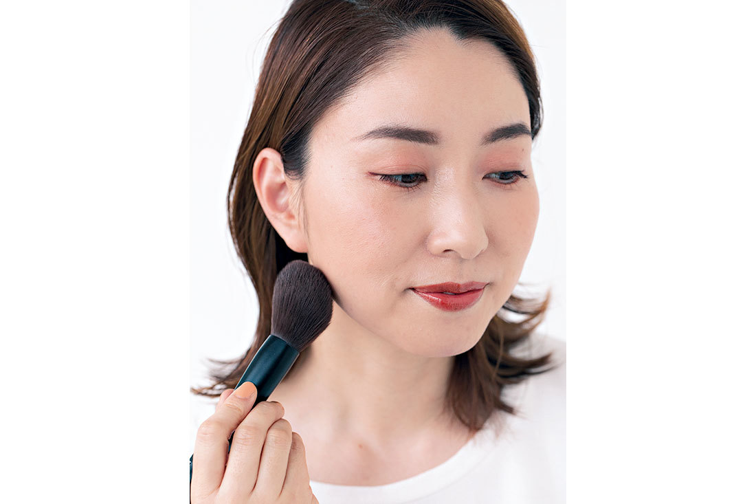 メイクアップで、大人の女の美人印象を〝アゲる〞_2