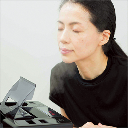 美容エディター・松本千登世さん「肌を芯から高めてうるおい力を引き上げる」【美人の保湿生活】_1_2