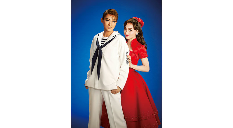 入団８年目 新たなステージの 幕開けの予感がしています 月組 暁千星さん ファッション誌marisol マリソル Online 40代をもっとキレイに 女っぷり上々