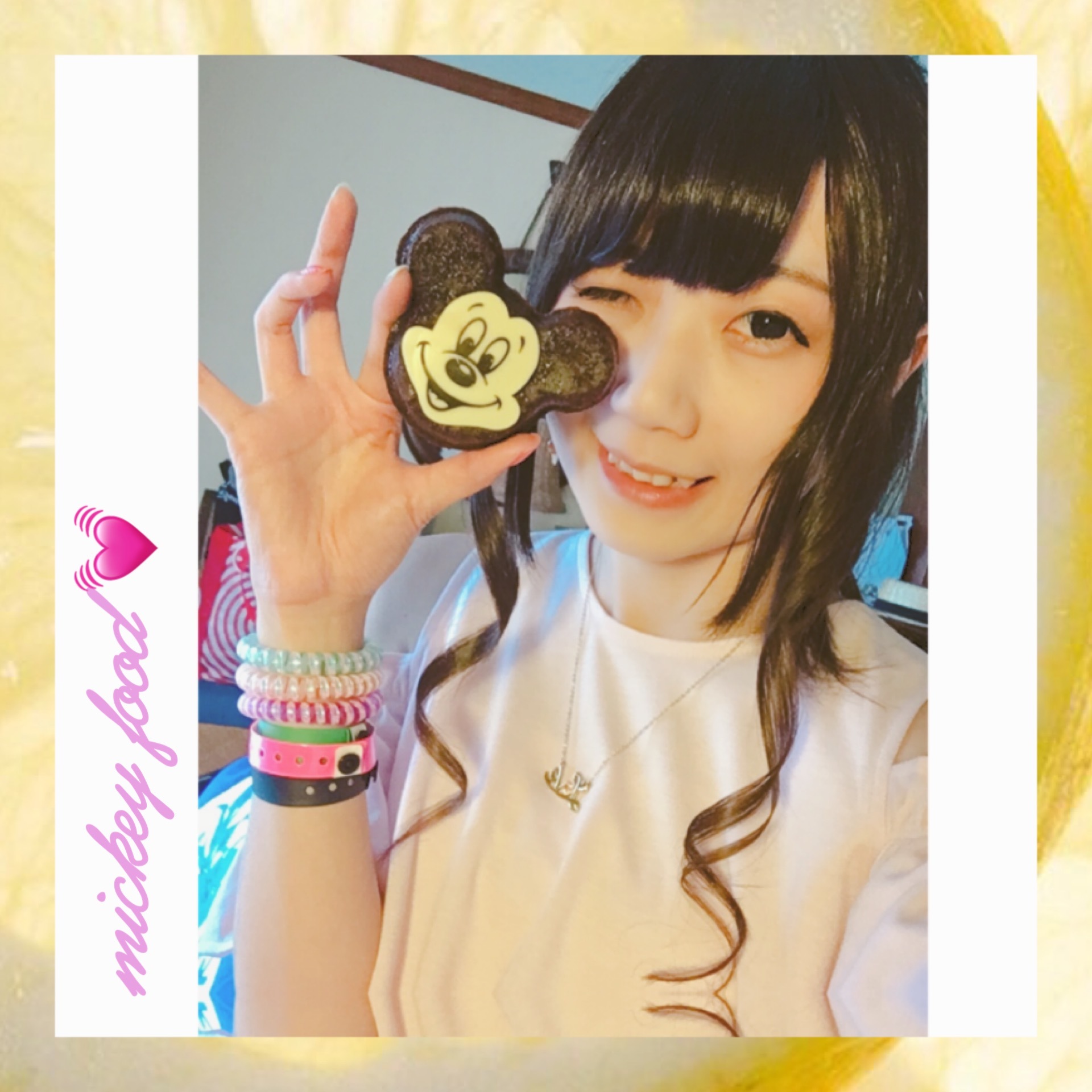 隠れミッキー ミッキーフード アウラニディズニーにはミッキーがたくさん Non No Web ファッション 美容 モデル情報を毎日お届け