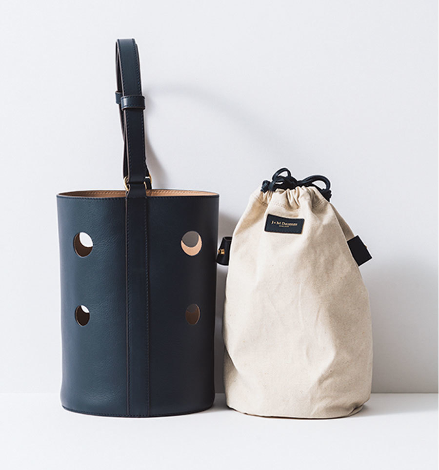 J&M DAVIDSON バケツ型バッグ アイスブルー