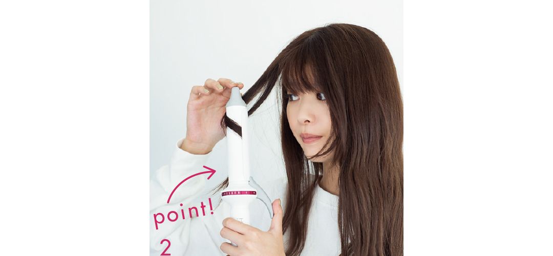 【ヘアアレンジ】デートなら時短で巻き髪♡ やりすぎないラフ感はこう作る!_1_5