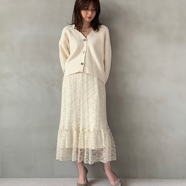「GU」パフィータッチパフスリーブカーデ