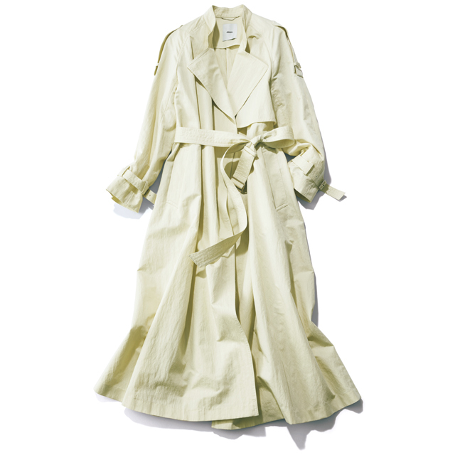 この春欲しい落ち感トレンチ 大人に似合う一着は素材 シルエット 色で選ぶ Web Eclat 50代女性のためのファッション ビューティ ライフスタイル最新情報