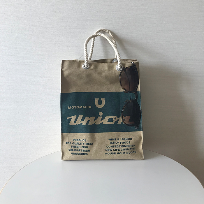 スタイリスト村山佳世子さんがお気に入りの隠れた名品は「もとまちユニオン」の小さなエコバッグ