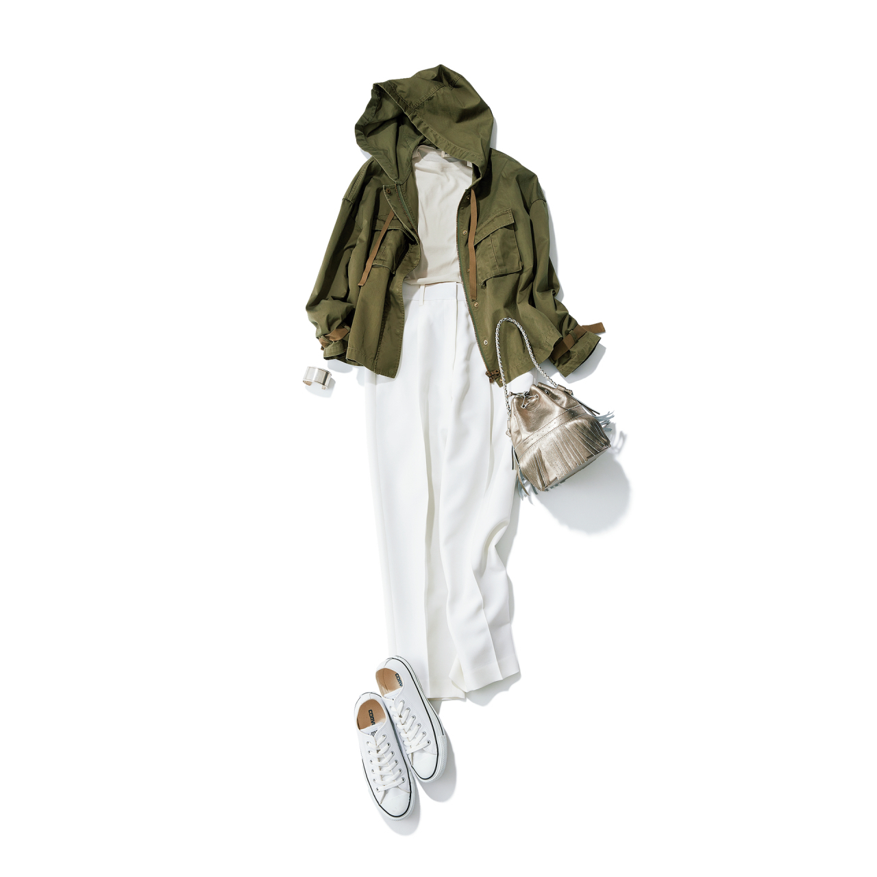 コーデに抜け感をプラス コンバースの白スニーカーコーデまとめ 40代レディースファッション ファッション誌marisol マリソル Online 40代をもっとキレイに 女っぷり上々