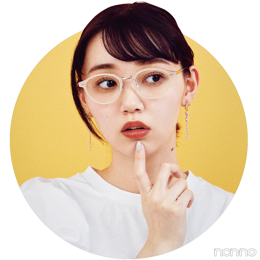 0:10の斜め前髪ぺた流しヘアアレンジの江野沢愛美