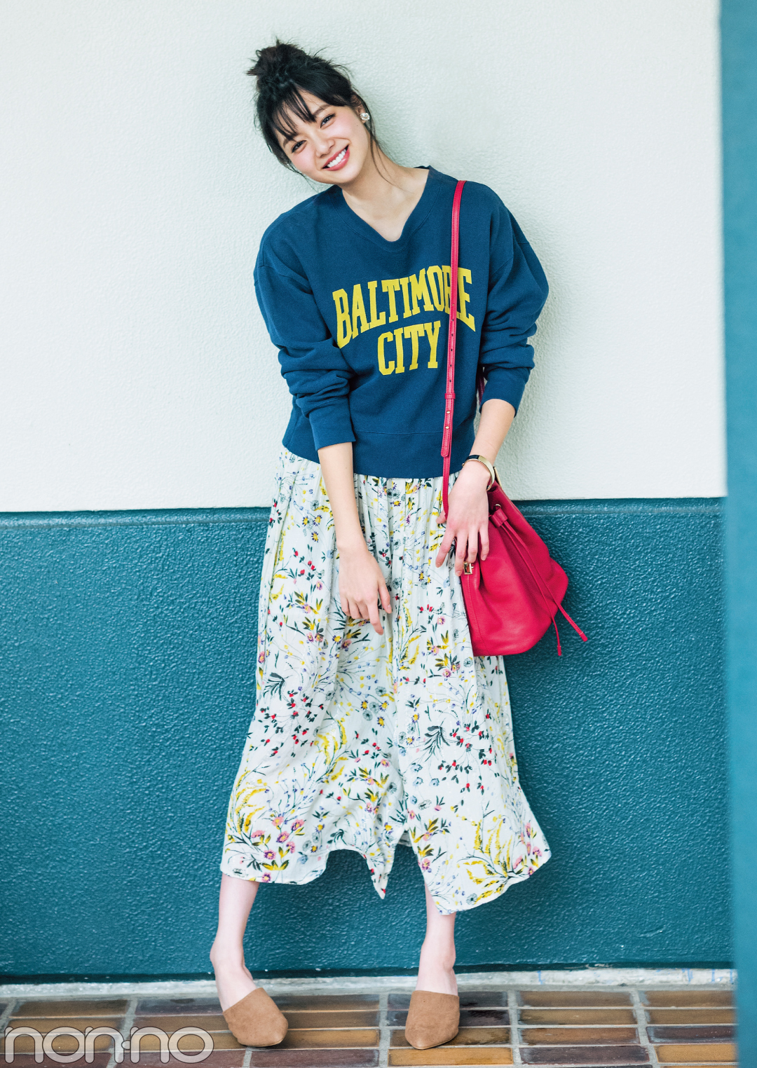 女子モテ確実! 新川優愛の花柄ガウン着回し3スタイル★_1_2