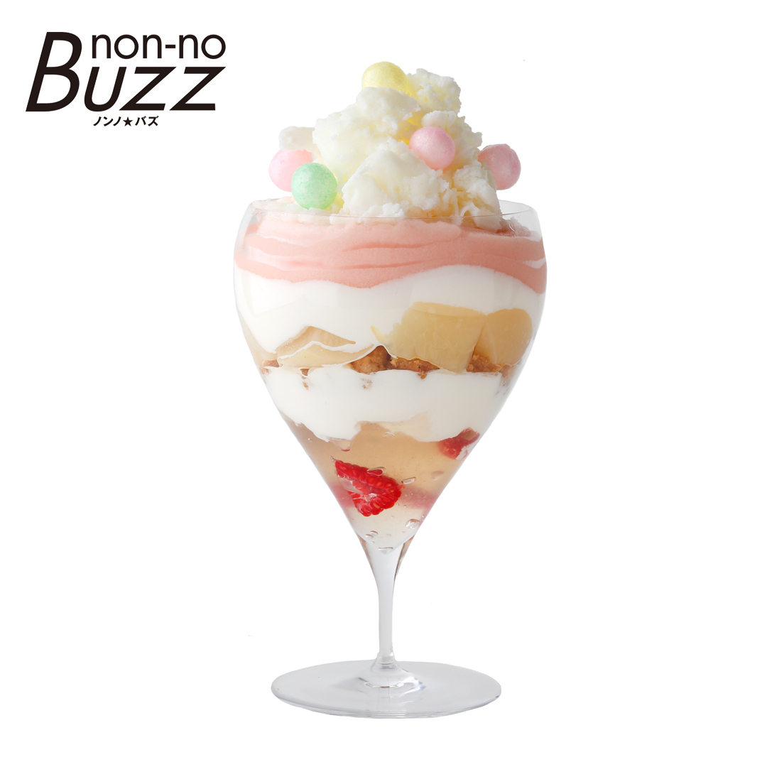 おいしくって超絶#BAEる♡エンポリオ アルマーニ カフェの「桃パフェ」_1_1