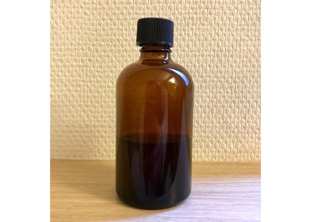 遮光瓶で保存