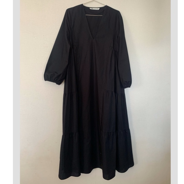 パフスリーブ付きポプリンワンピース ¥6990 Sサイズ