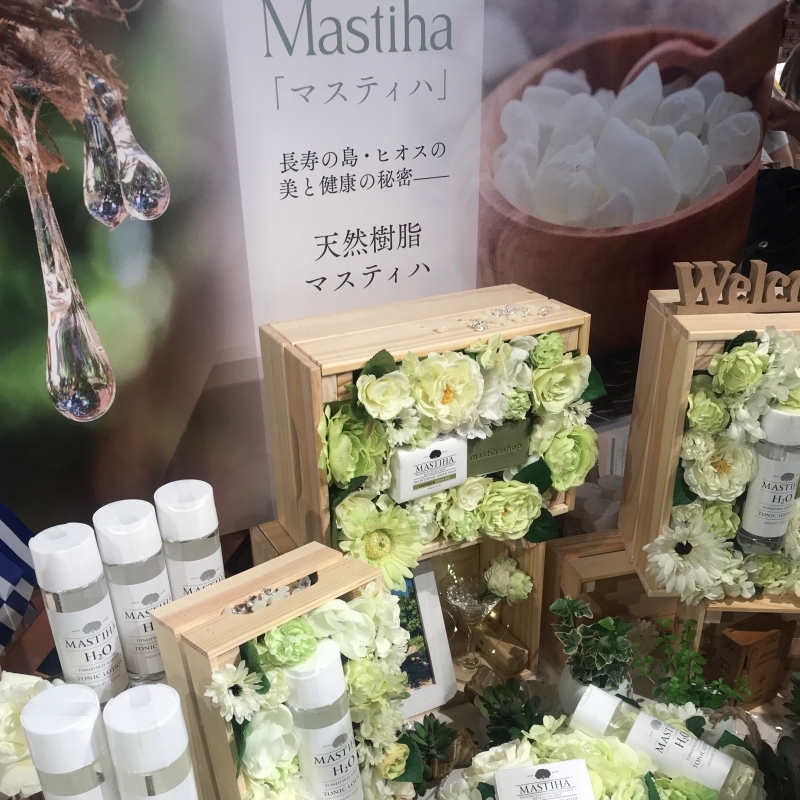 話題のCBDからギリシャの樹液コスメまで。BIOPLE FESで見つけた最新エイジングケアコスメ【マーヴェラス原田の40代本気美容 #105】 _1_10