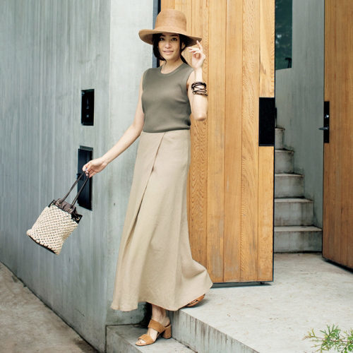 スタイリスト森慶子さんが提案 エレガントな Raspail の夏スタイル Web Eclat 50代女性のためのファッション ビューティ ライフスタイル最新情報