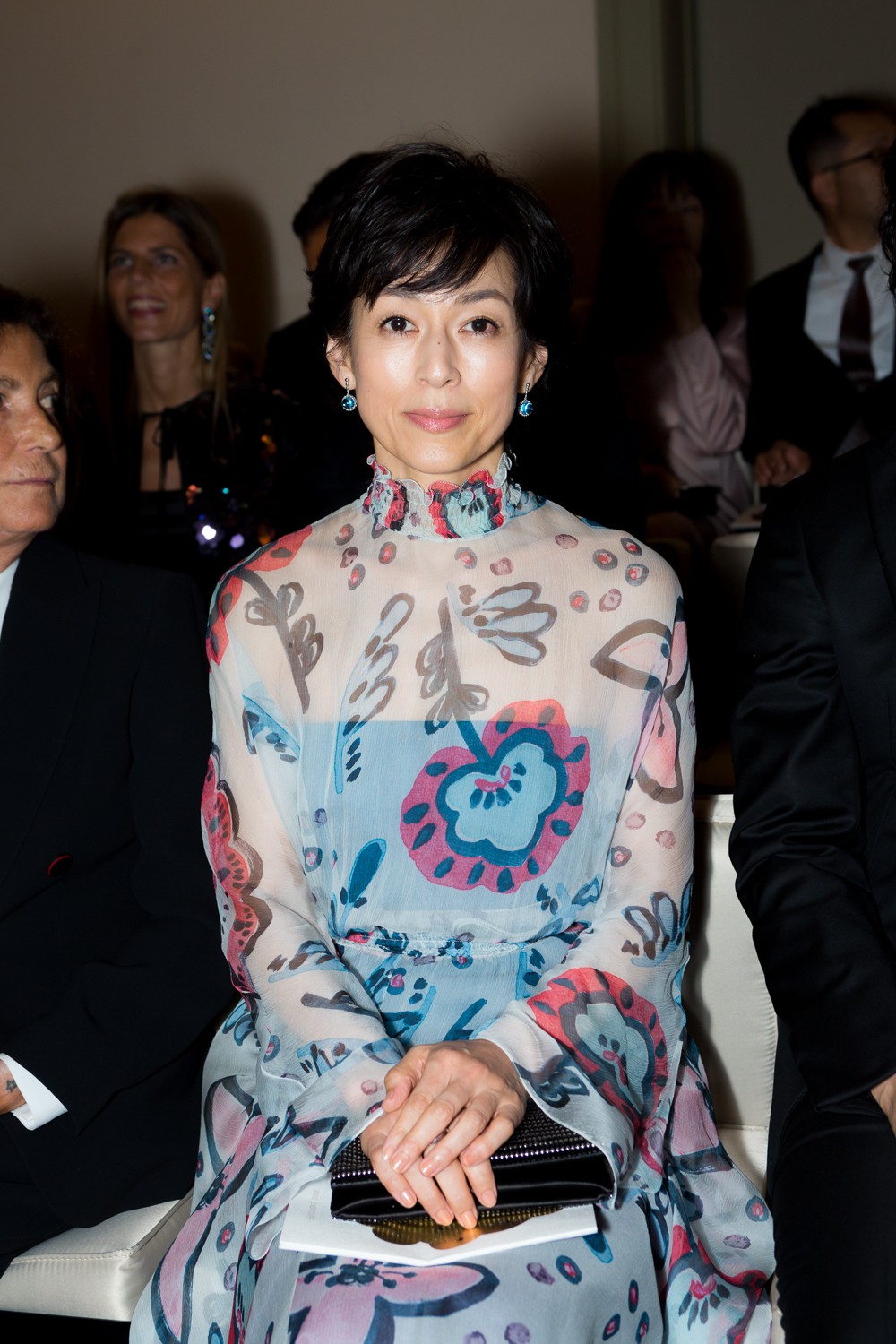 ユマ サーマンさん 西島秀俊さん 山﨑賢人さんほか豪華セレブリティも集結 ジョルジオ アルマーニ 初のクルーズコレクション レポート Web Eclat 50代女性のためのファッション ビューティ ライフスタイル最新情報