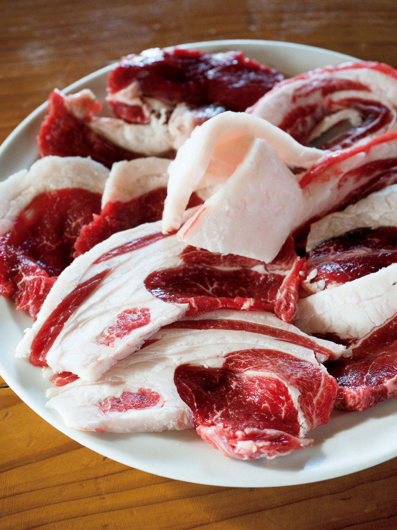 自家栽培の飼料で育てる 羊肉をワインとともに ひつじや_1_4
