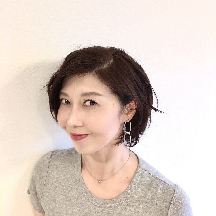 チームjマダムの若々しい しゃれ見えヘアスタイル の作り方 Web Eclat 50代女性 のためのファッション ビューティ ライフスタイル最新情報