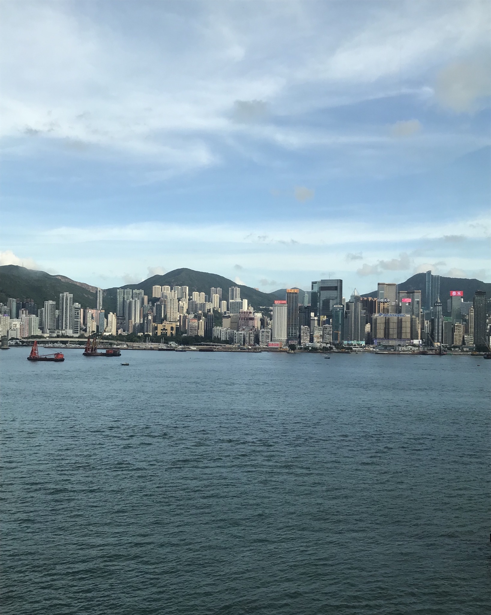 ハッピーバースディ IN 香港☆涼楽な旅服で美味しく。アクティブに!_1_1