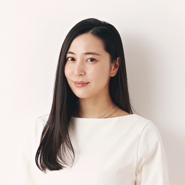 書家 岡西祐奈さん